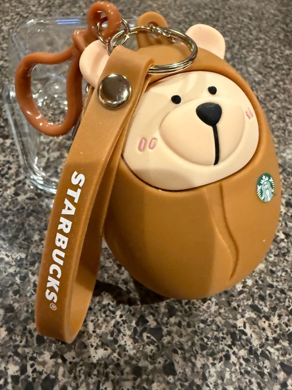 China Starbucks Summer Silicon Cute Bear
/Strawberry Keychain Coin/Earphone Bag - Picture 7 of 12